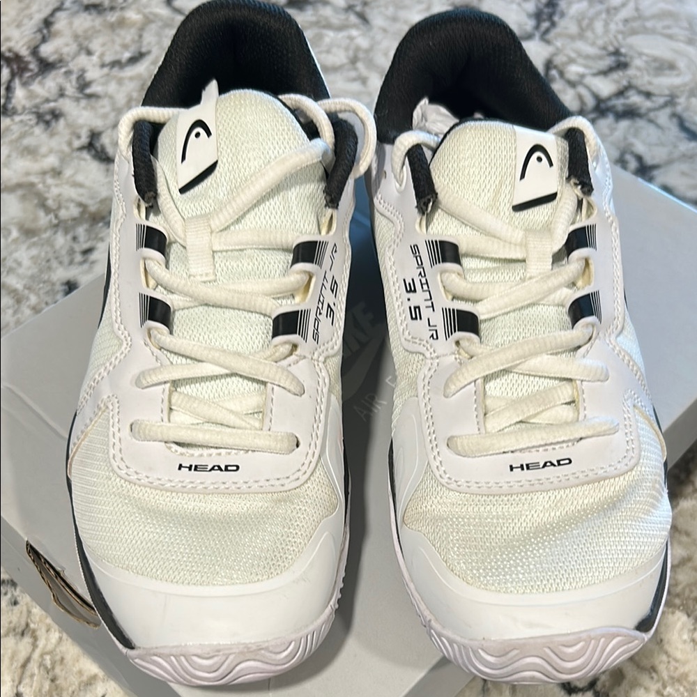 Head Kids White and Black Tennis Court shoes